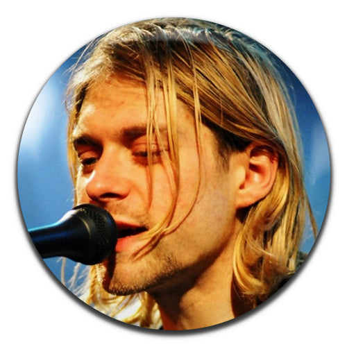 Kurt Cobain Singing Grunge Rock 90's 25mm / 1 Inch D-pin Button Badge